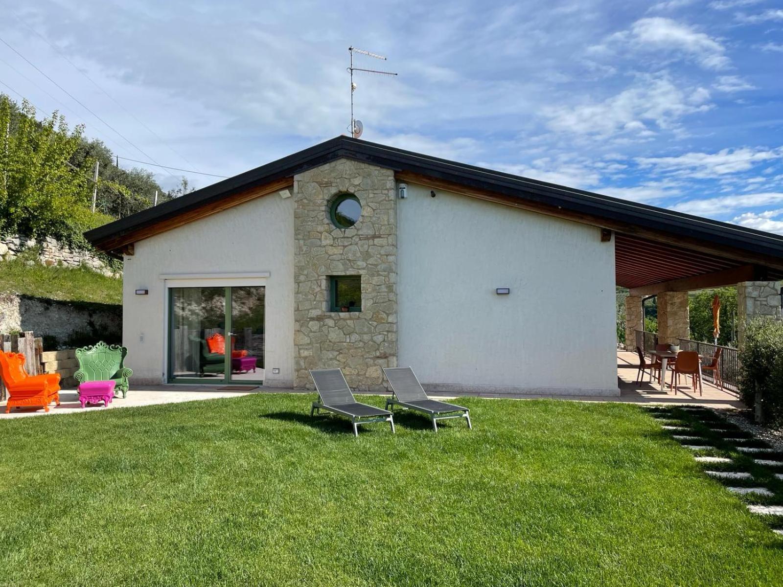 La Terrazza In Collina Bed & Breakfast Cavalo ภายนอก รูปภาพ