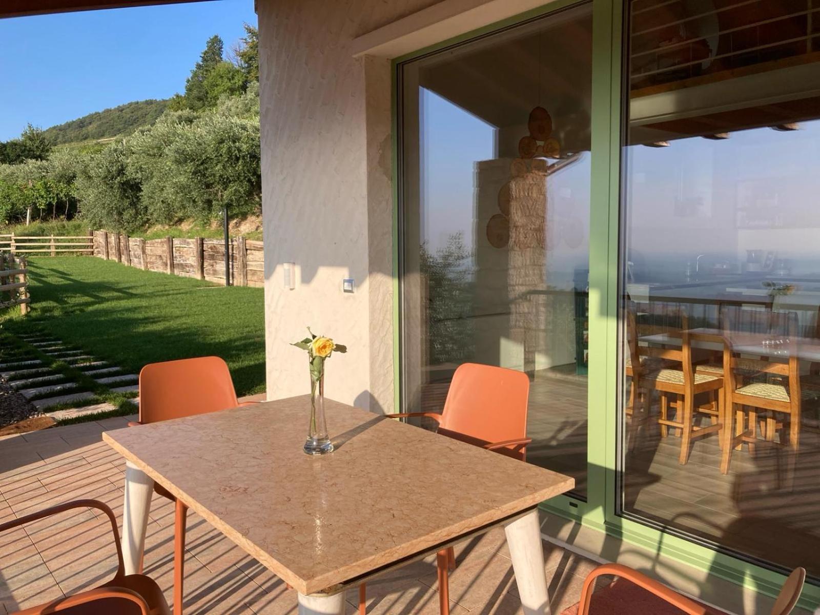 La Terrazza In Collina Bed & Breakfast Cavalo ภายนอก รูปภาพ